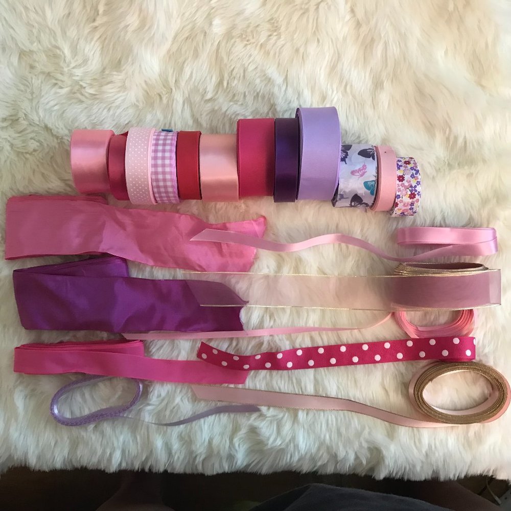Lot of ribbon in pink and purple